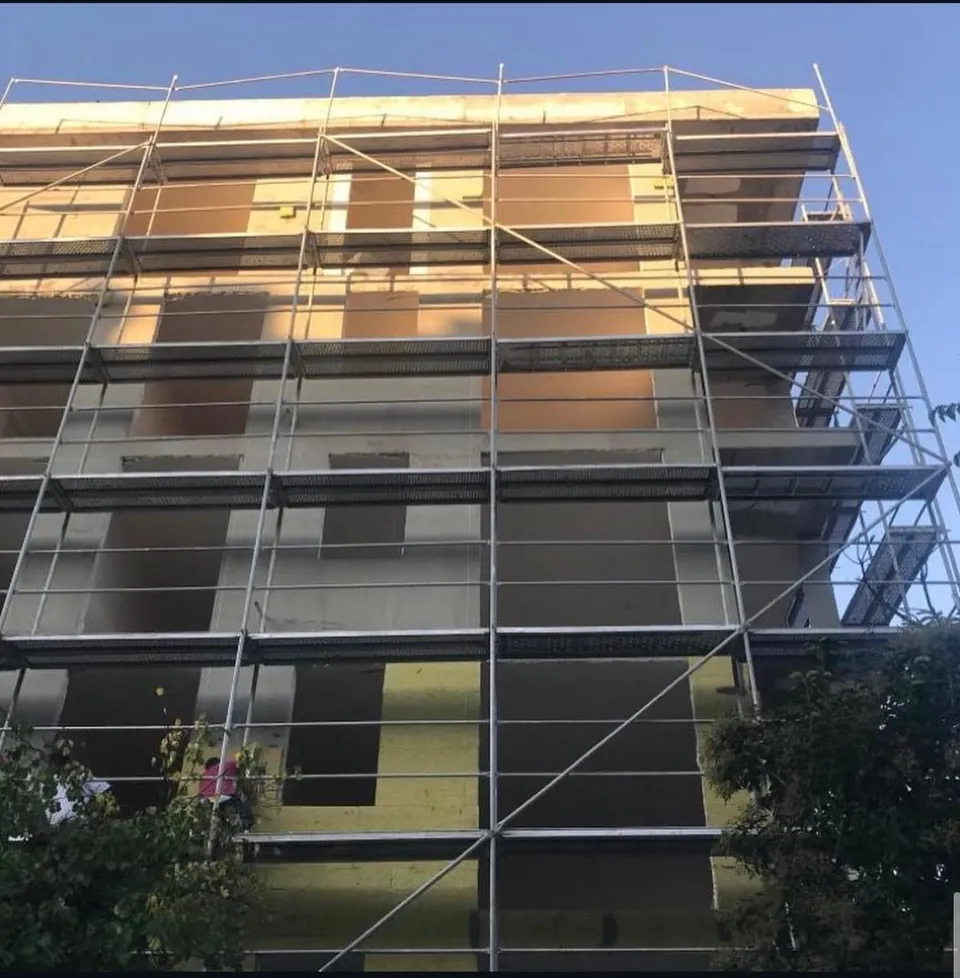 Funda Apartmanı — Dış cephe uygulama aşaması
